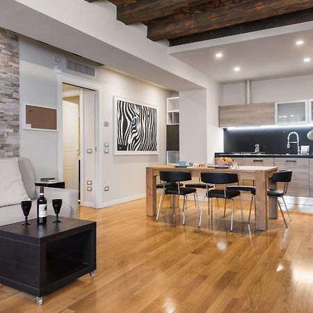 Flats4Rent Federica Lägenhet Verona Exteriör bild