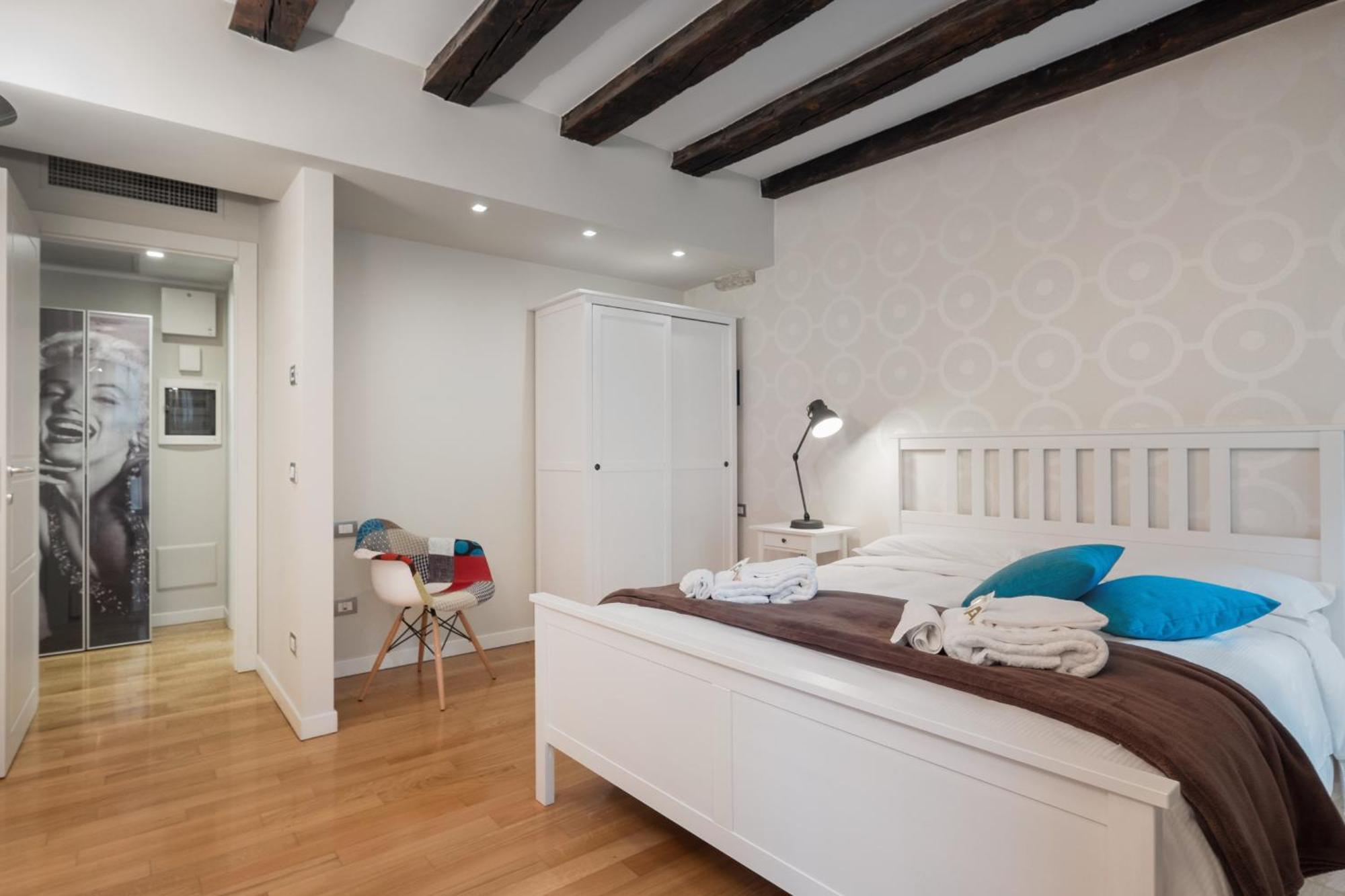 Flats4Rent Federica Lägenhet Verona Exteriör bild